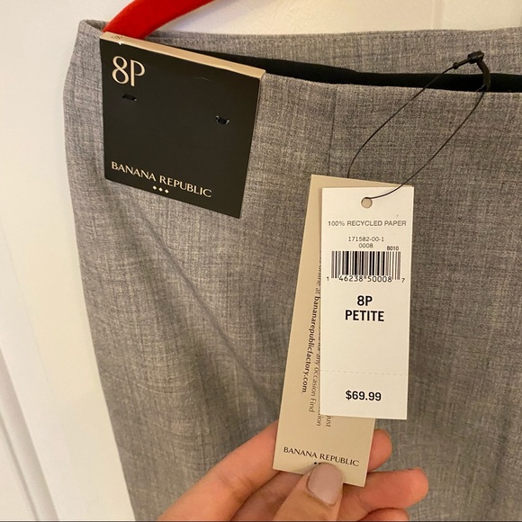 Banana Republic Pencil Skirt - Picture 3 of 3